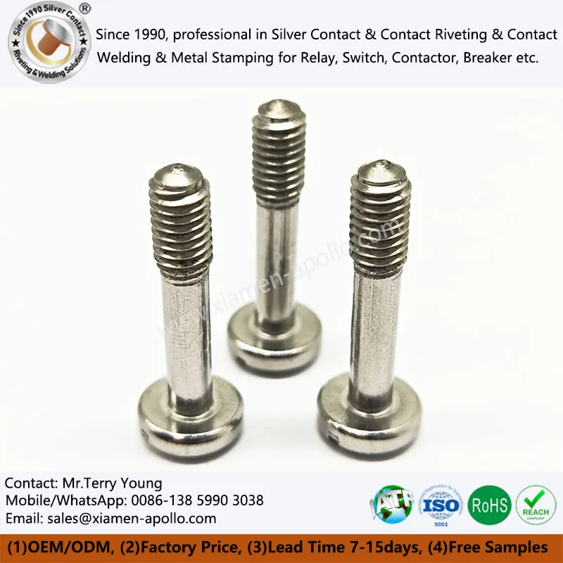 Juustu pealmise peaga kruvid